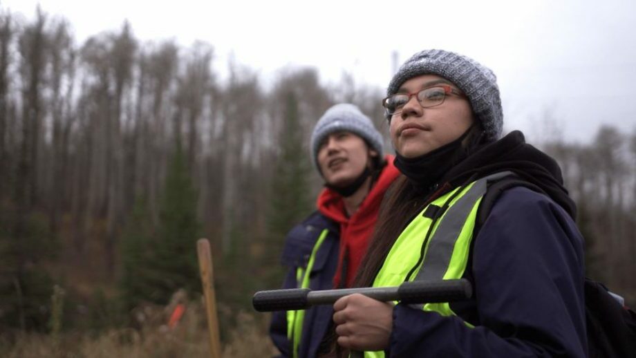 Students participating in the BEAHR training program for Indigenous environmental practitioners